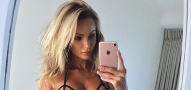 Abby Dowse topless