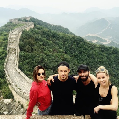 Alessandra Ambrosio zwiedziła Wielki Mur Chiński