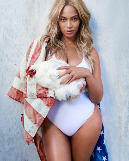 Beyonce seksownie z ciążowym brzuszkiem