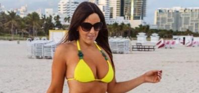 Claudia Romani odsłania ciało w bikini