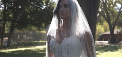 Demi Lovata w sukni ślubnej