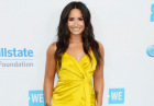 Demi Lovato w eleganckiej żółtej sukni