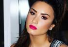 Demi Lovato w koncertowej stylizacji
