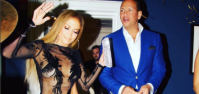 Jennifer Lopez półnago świetowała urodziny