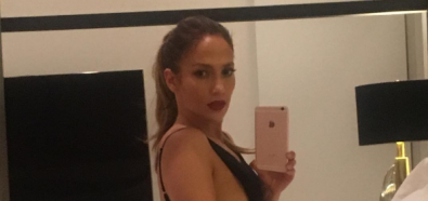 Jennifer Lopez - gorące zdjęcie z łóżka