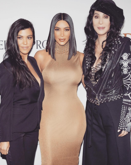 Kim Kardashian pokazała nagą pierś
