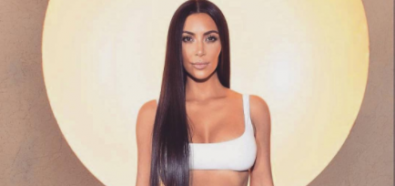 Kim Kardashian w prześwitującej stylizacji