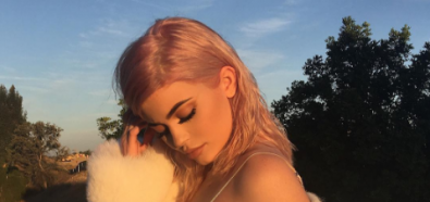 Kylie Jenner zachwyca ciałem na słońcu