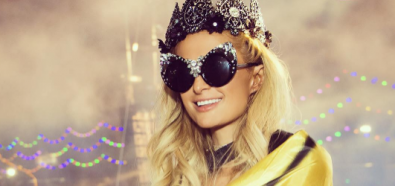 Paris Hilton bawi się na Electric Daisy Carnival 