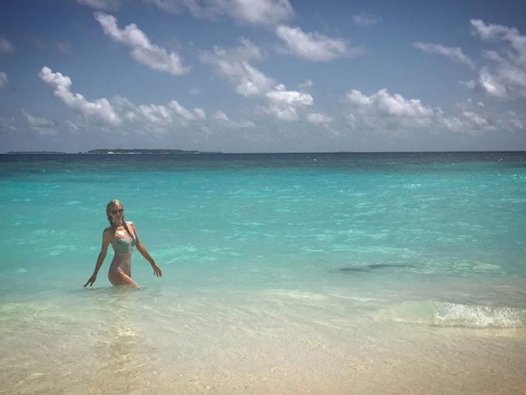 Paris Hilton na niekończących się wakacjach