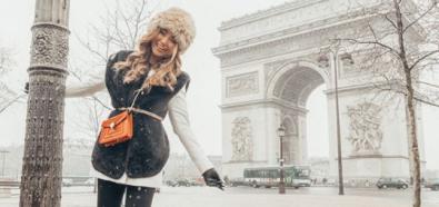 Pia Muehlenbeck zwiedza zimą Paryż
