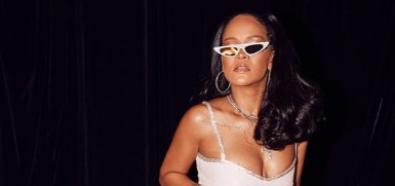 Rihanna w zwiewnej sukience
