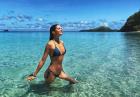Sara Sampaio wypoczywa w bikini na słońcu