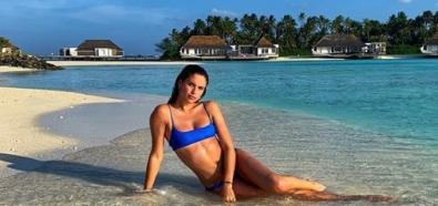 Sara Sampaio prezentuje idealny brzuch w bikini