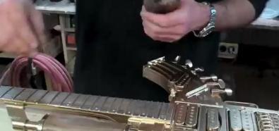 Gitara AK-47