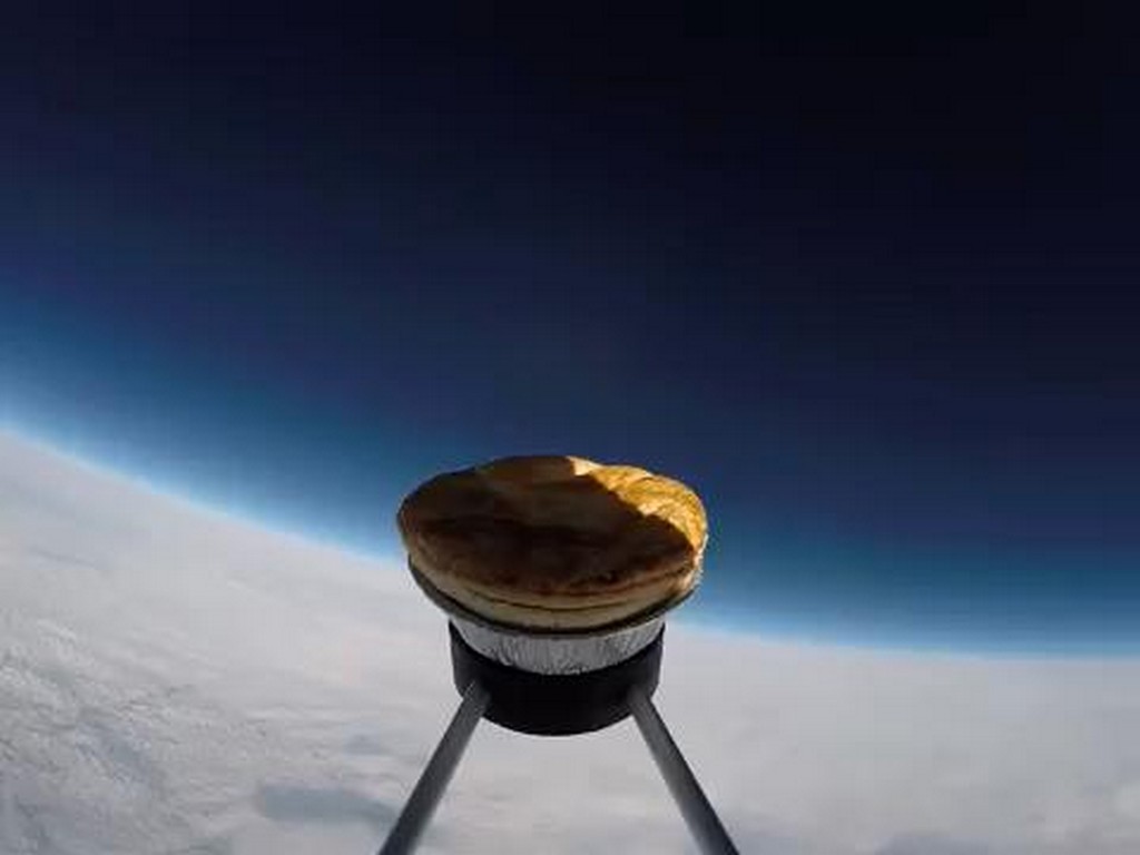 Ciasto w kosmosie