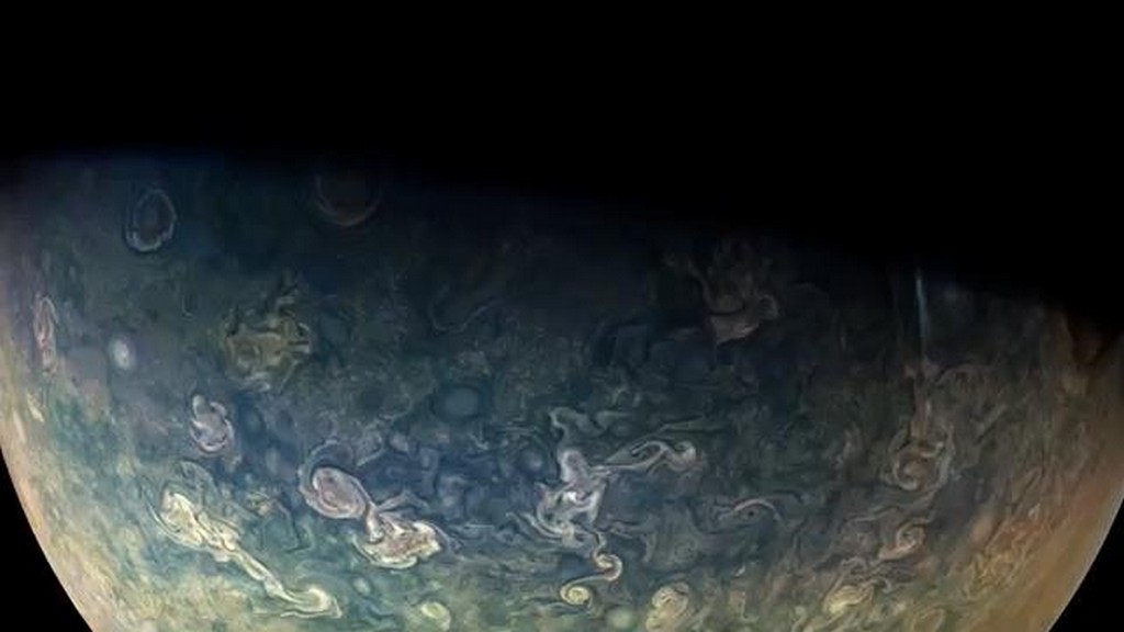 Jowisz z pokładu Juno