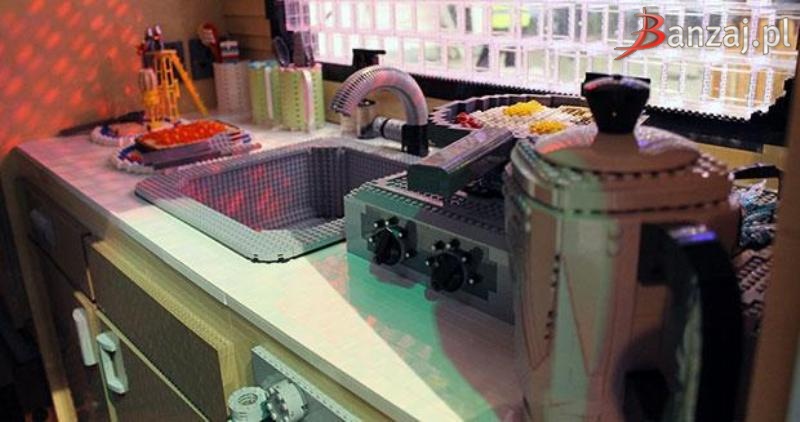 Przyczepa kempingowa z LEGO