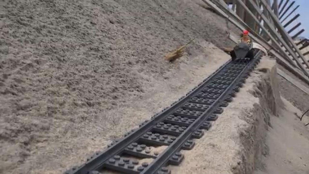 Plażowa kolejka z LEGO