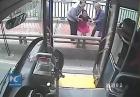 Kierowca autobusu ratuje samobójczynię