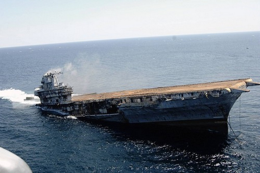 Zatopienie USS Oriskany