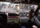 DeLorean z Powrotu do Przyszłości jako taksówka