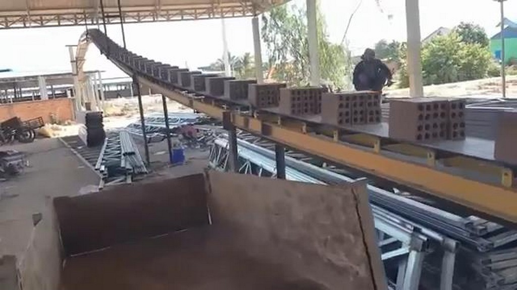 Fabryka cegieł w Indiach