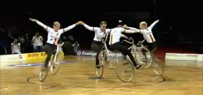 Fenomenalne akrobacje na rowerach