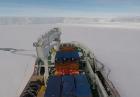 Statek na Antarktyce