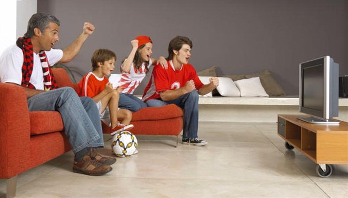 Polacy kupują telewizory przed Euro 2012