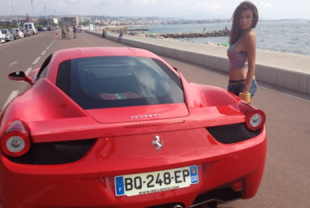 Natalia Siwiec - Miss Euro 2012 i polska seksbomba z czerwonym Ferrari