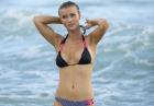 Joanna Krupa w bikini w oceanie w Miami