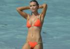 Joanna Krupa - seksowna modelka w bikini na plaży w Miami