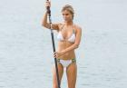 Joanna Krupa - seksowna modelka w bikini przyłapana przez paparazzich