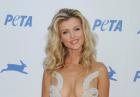 Joanna Krupa w odważnej sukni na rocznicy PETA