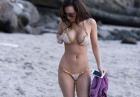Amy Markham - seksowna modelka w bikini na Laguna Beach