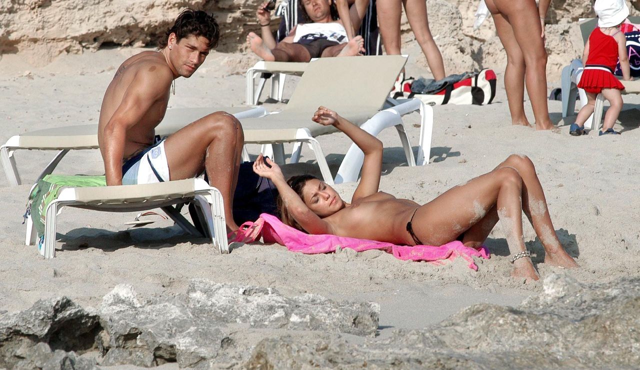Belen Rodriguez - celebrytka topless