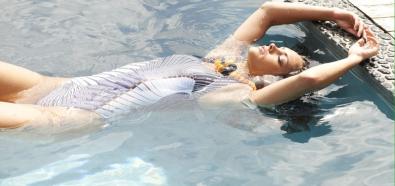 Candice Boucher w strojach kąpielowych Ta-Bou