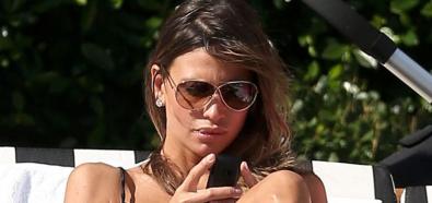 Claudia Galanti - seksowna modelka ze swoim chłopakiem na plaży w Miami