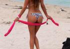 Claudia Romani - włoska modelka w bikini na plaży w Miami
