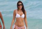 Claudia Romani - seksowna, włoska modelka w bikini na plaży w Miami