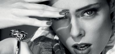 Coco Rocha - doświadczona i seksowna modelka w sesji dla magazynu Glass