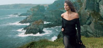 Daria Werbowy - ukraińska modelka z irlandzkimi krajobrazami w tle w sesji z Vogue
