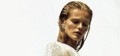 Edita Vilkeviciute - modelka pozuje topless w hiszpańskim Vogue