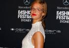 Erin Heatherton - seksowna modelka podczas pokazu Mercedes Benz Fashion Week Australia