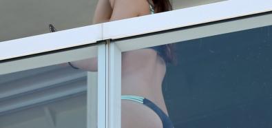 Hailee Steinfeld na wakacjach w bikini 