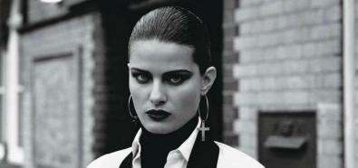 Isabeli Fontana - nietypowa sesja modelki w paryskim Vogue