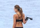 Jessica Alba w bikini na jachacie