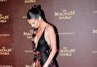 Kendall Jenner w czarnej krótkiej sukience w Cannes