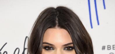 Kendall Jenner z odważnym dekoltem